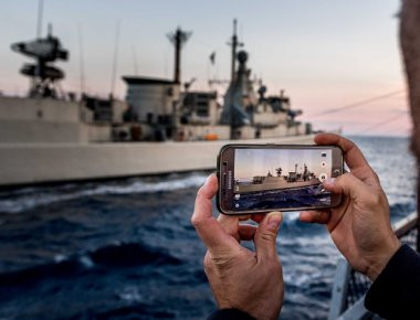 Απόλυτη επιτυχία στην συνεκπαίδευση του Πολεμικού Ναυτικού με την γαλλική φρεγάτα FS LA FAYETTE (φωτό)